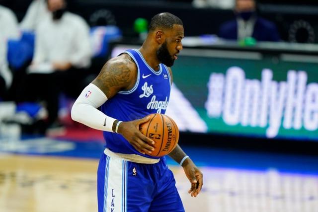 太阳险胜国王帮湖人稳住第8 国王跌至西部第九