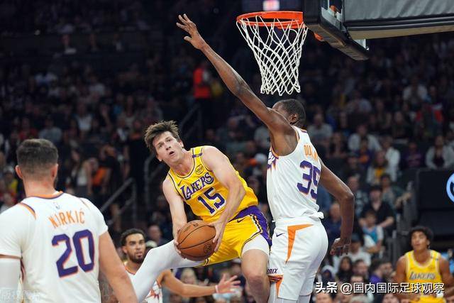 杨瀚森23分14板8助青岛大胜福建 上海力克山西